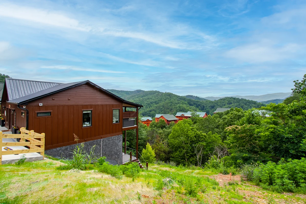 Bearly Haus | Modern Smoky Retreat | Indoor Pool | Hot Tub | Views | Sleeps 10 #20