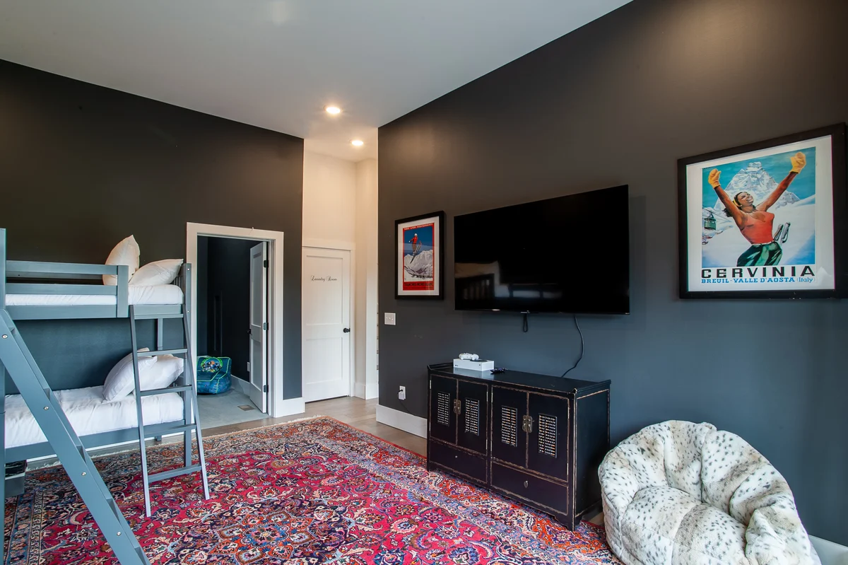 Bearly Haus | Modern Smoky Retreat | Indoor Pool | Hot Tub | Views | Sleeps 10 #42