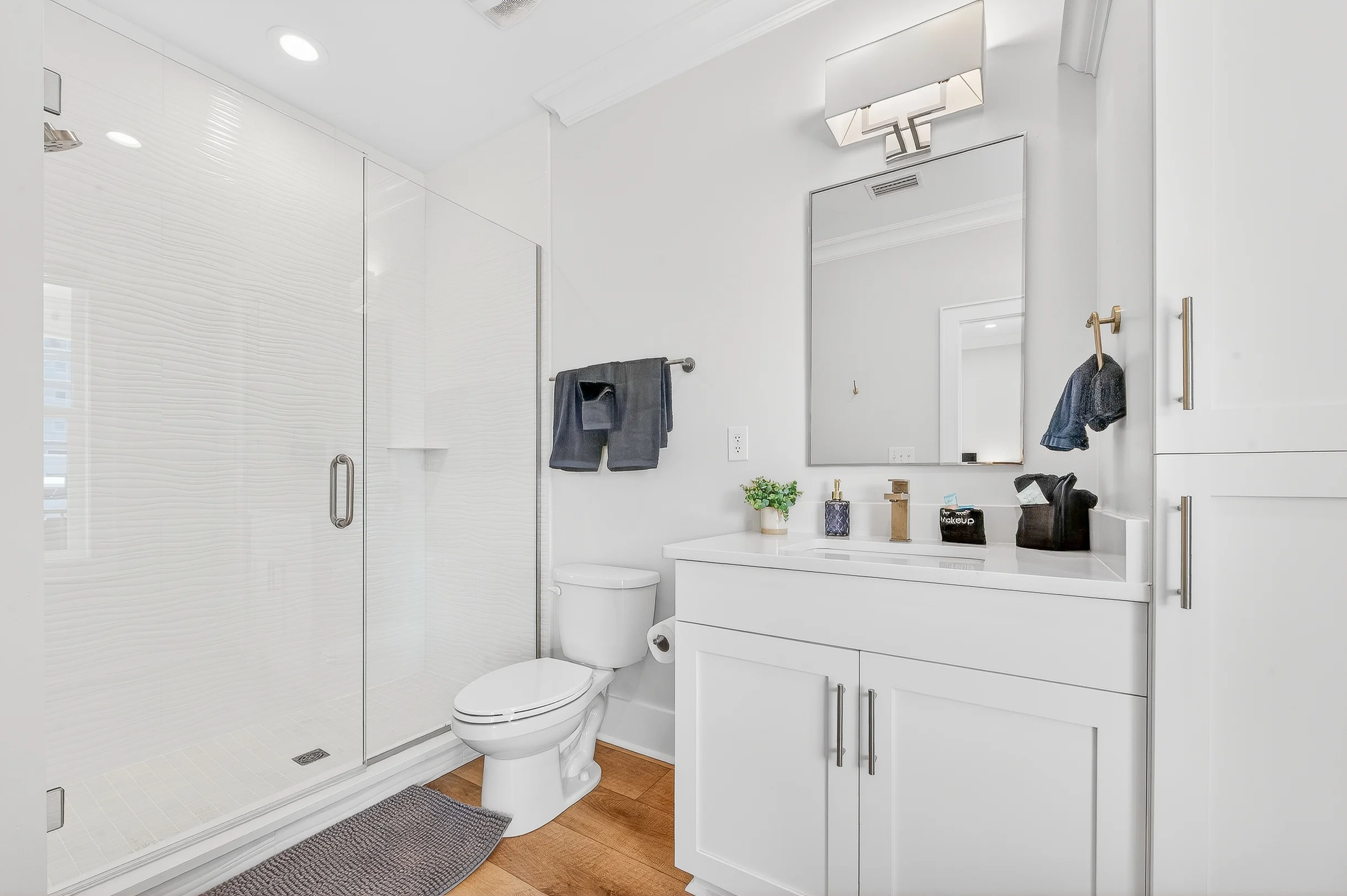 LUXE | Stayin' Salty | 3 Min Walk to Beach | Pool | Pets | Bikes | Sleeps 12 #11