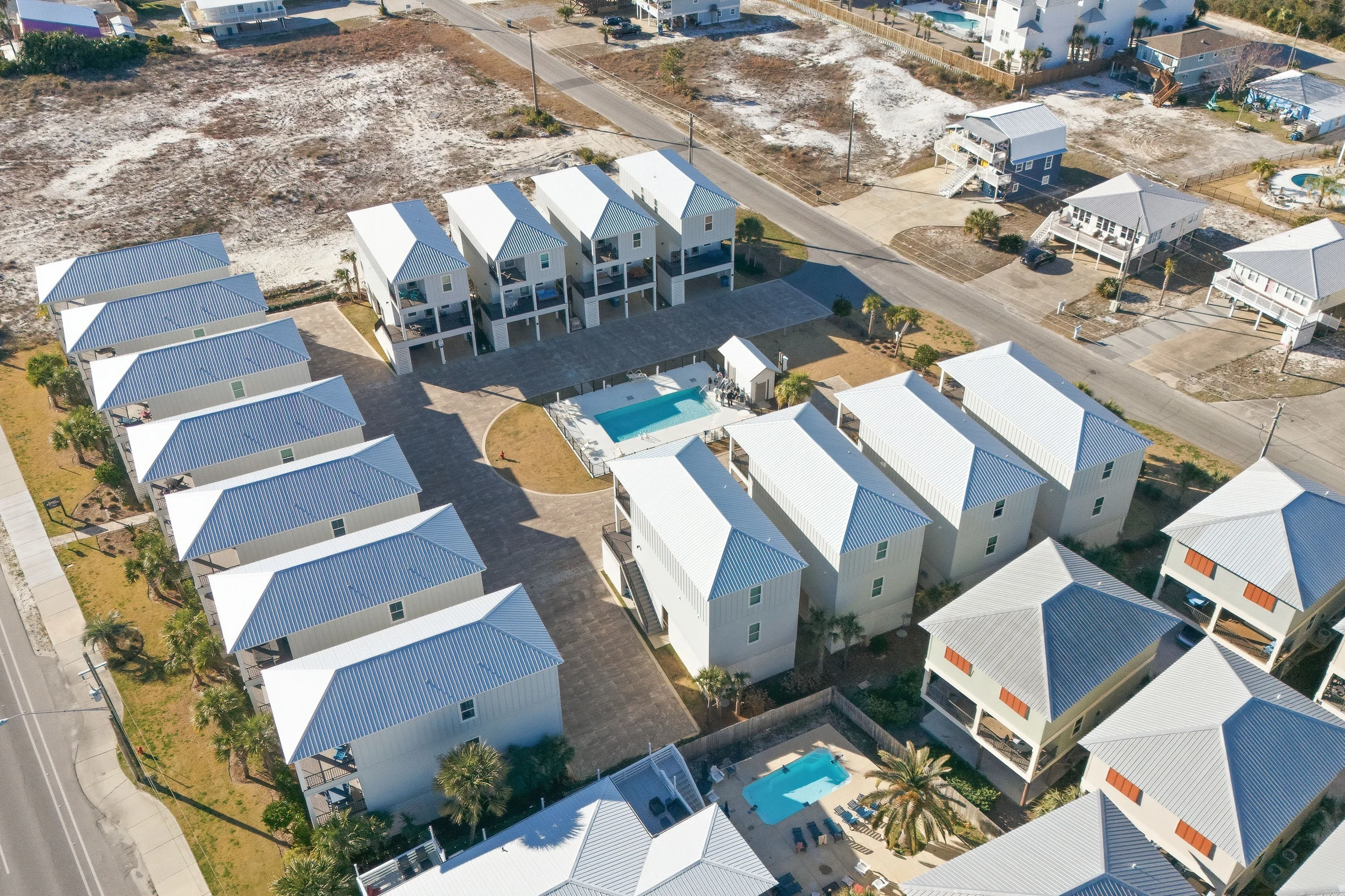 LUXE | Stayin' Salty | 3 Min Walk to Beach | Pool | Pets | Bikes | Sleeps 12 #28