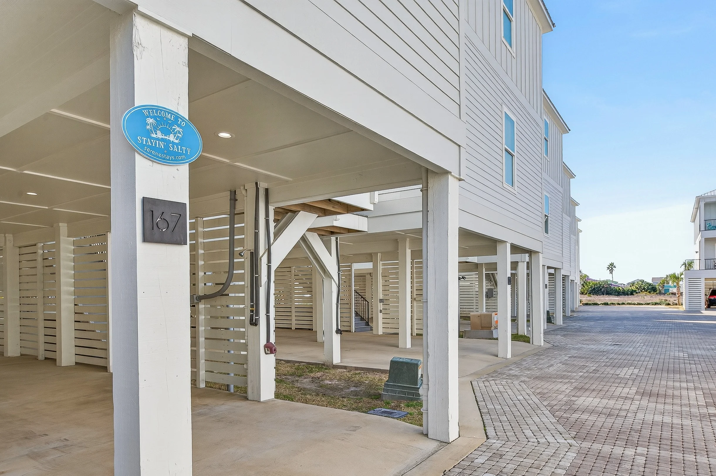 LUXE | Stayin' Salty | 3 Min Walk to Beach | Pool | Pets | Bikes | Sleeps 12 #58