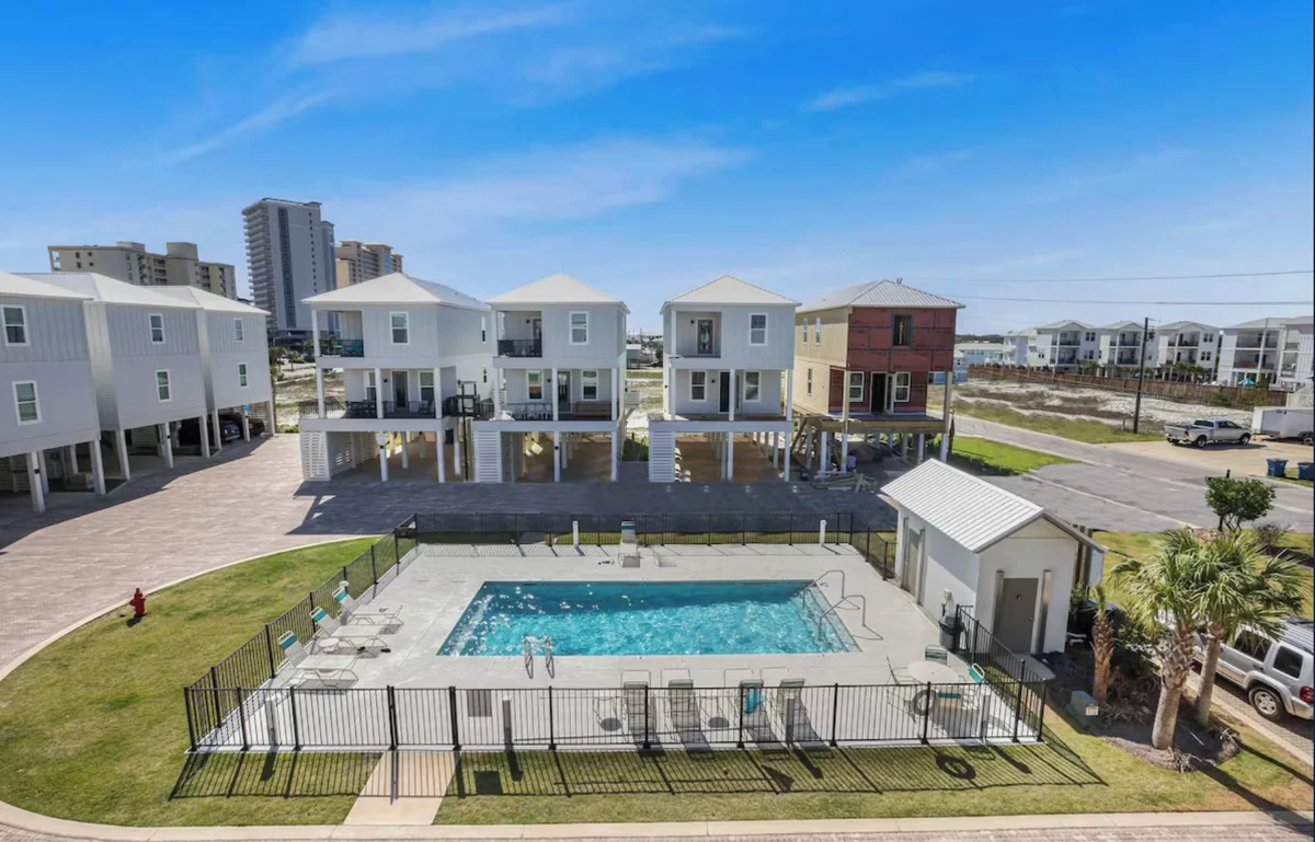 LUXE | Stayin' Salty | 3 Min Walk to Beach | Pool | Pets | Bikes | Sleeps 12 #57