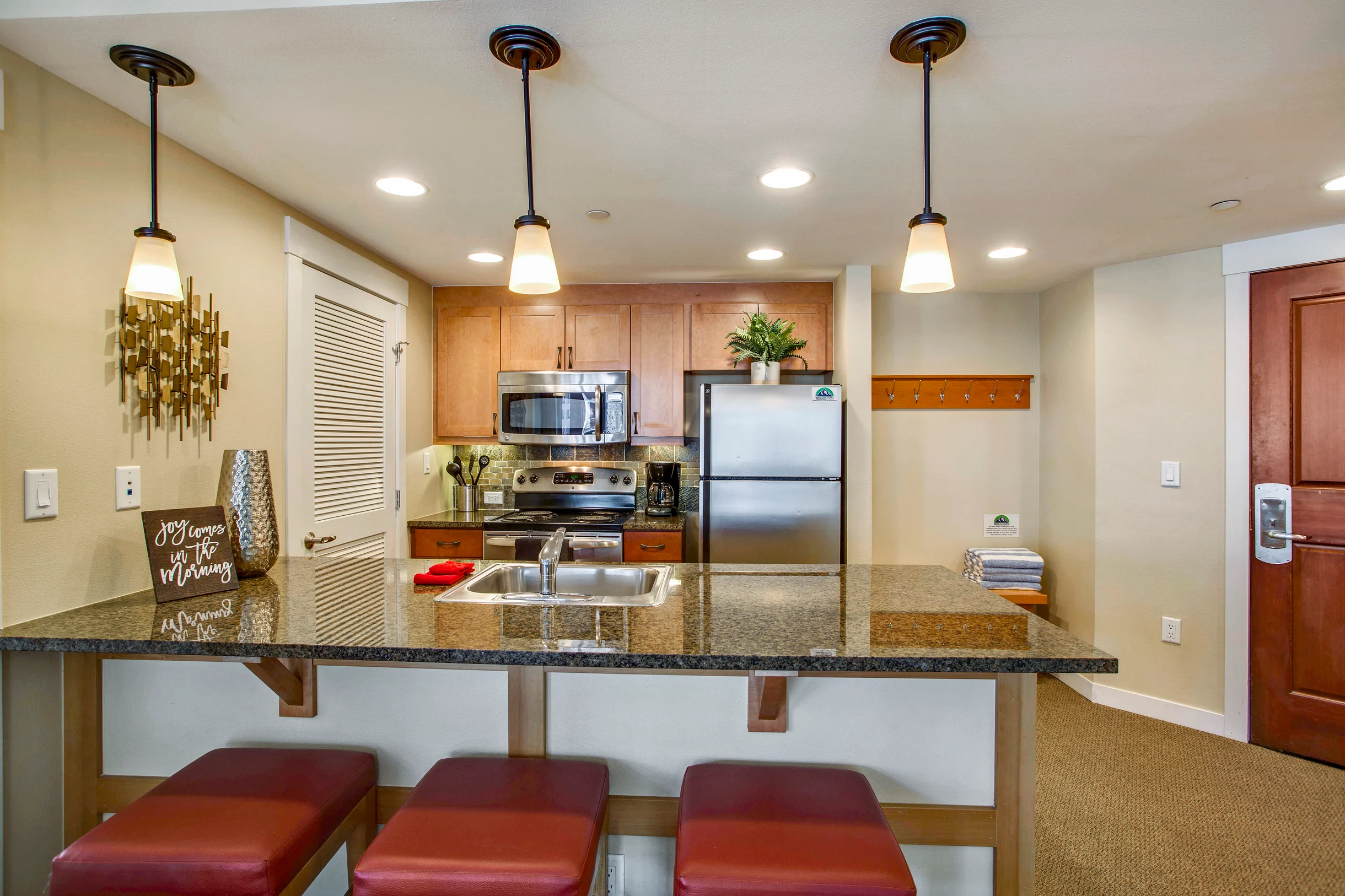 Founders Pointe Ski In/Out Condo 4375 #2