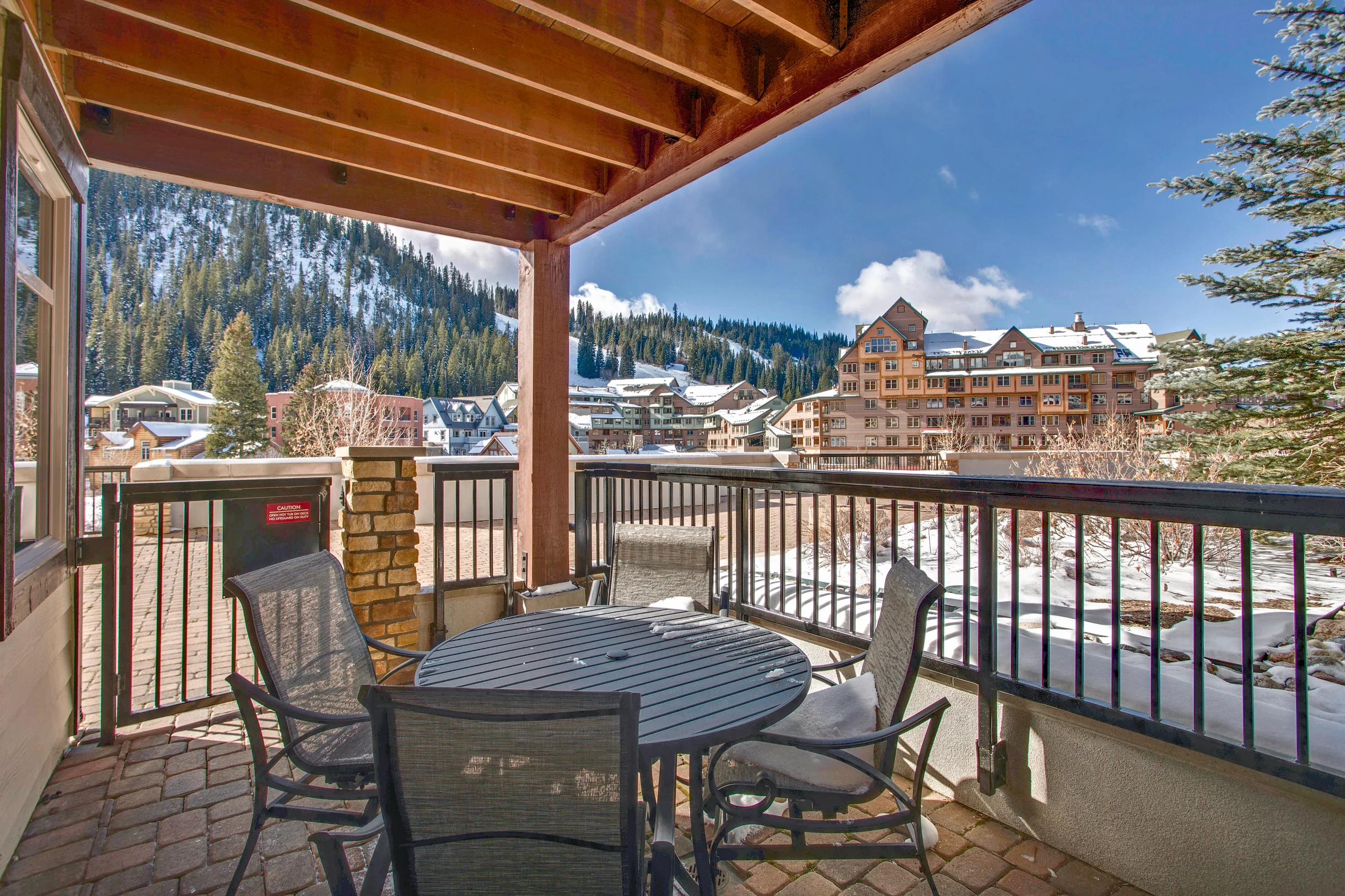 Founders Pointe Ski In/Out Condo 4375 #11