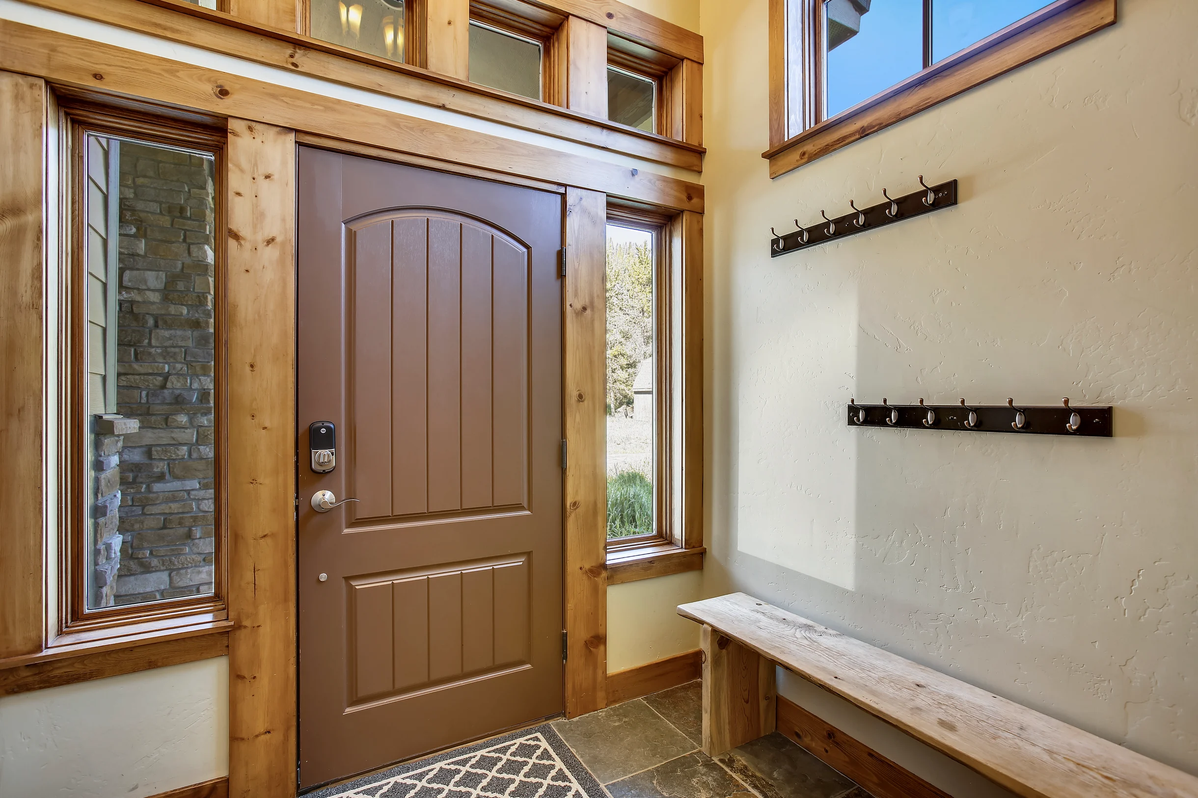 Slopeside Mountain Time Chalet 126 #15