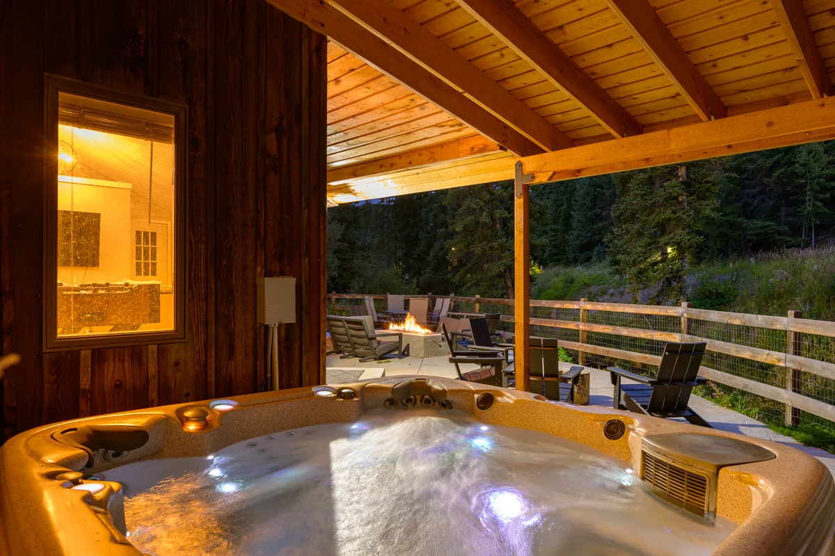 Slopeside River Front Chalet #6