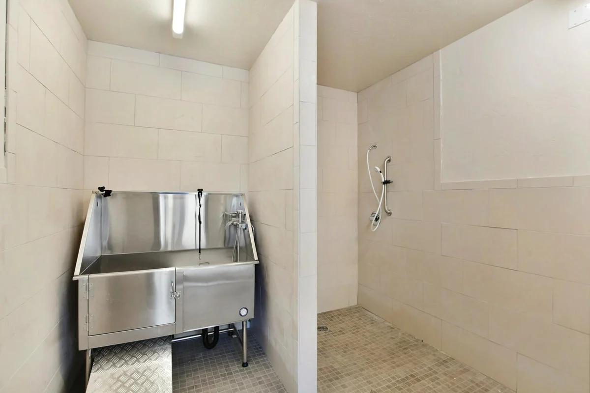 Hideaway Station Corner Loft 14 #12