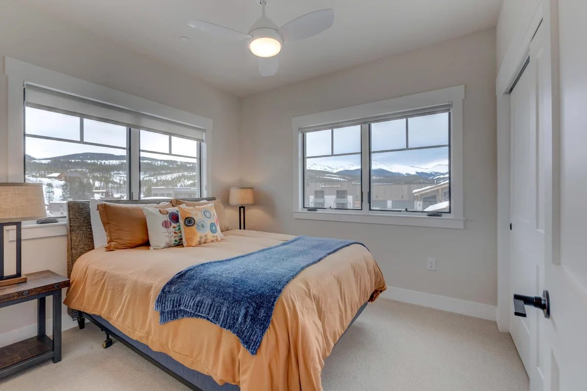 Hideaway Station Corner Loft 24 #21