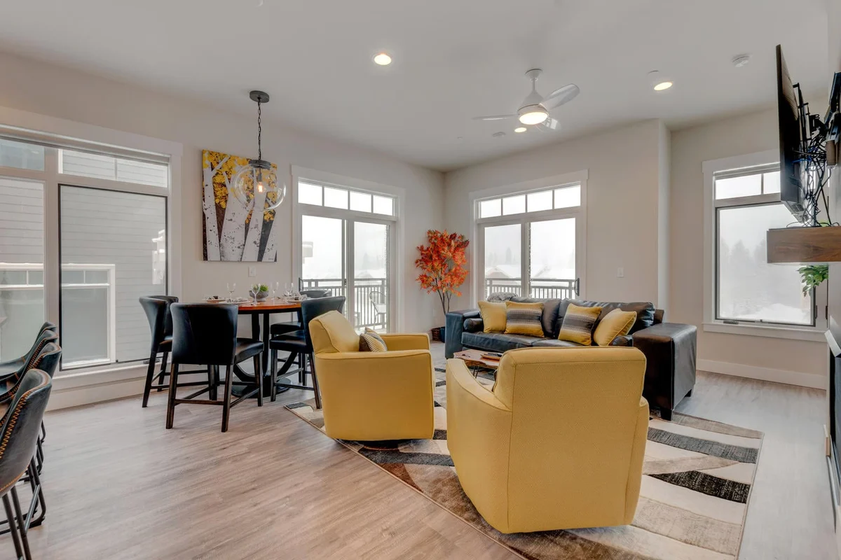 Hideaway Station Corner Loft 14 #5