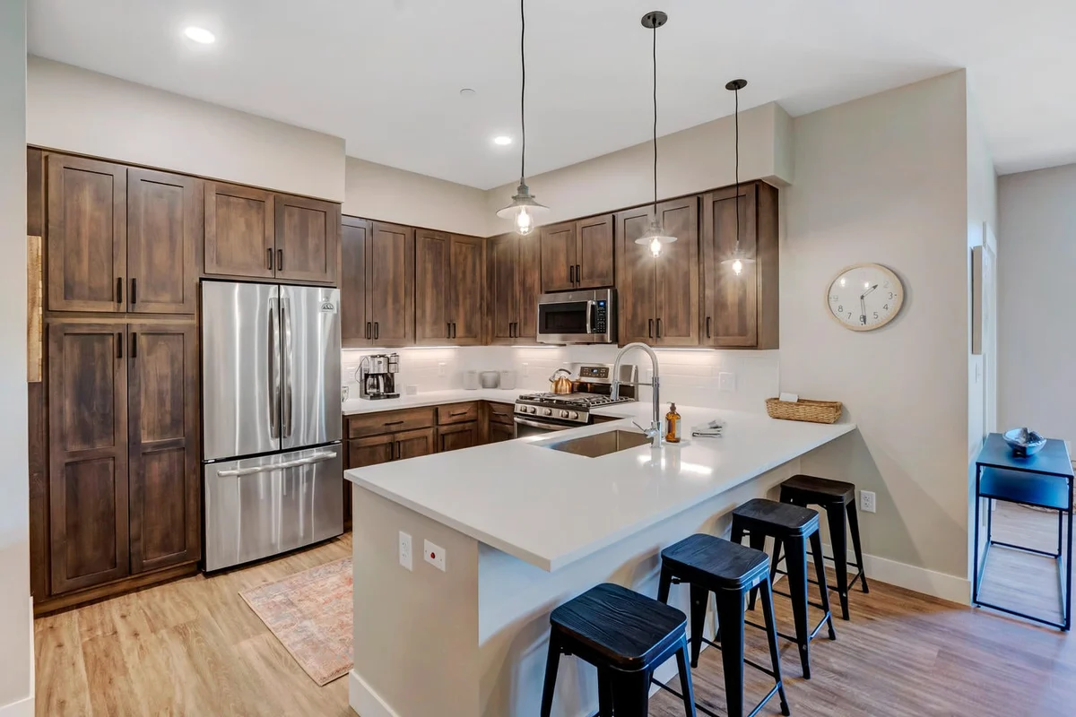 Hideaway Station Loft 305 #19