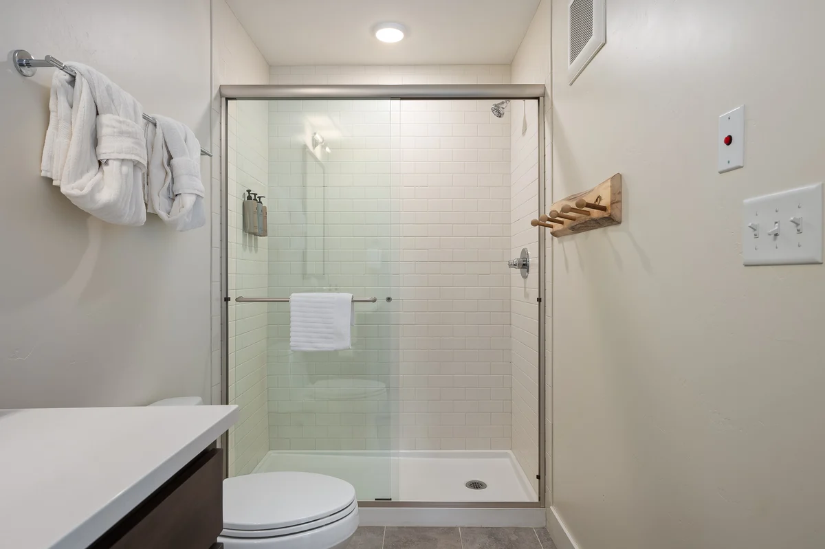 Hideaway Station Loft 207 #16