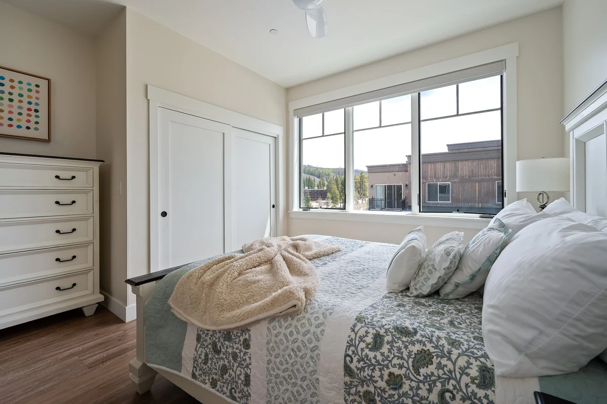 Hideaway Station Loft 207 #13