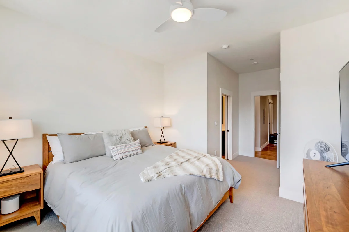 Hideaway Station Loft 308 #15