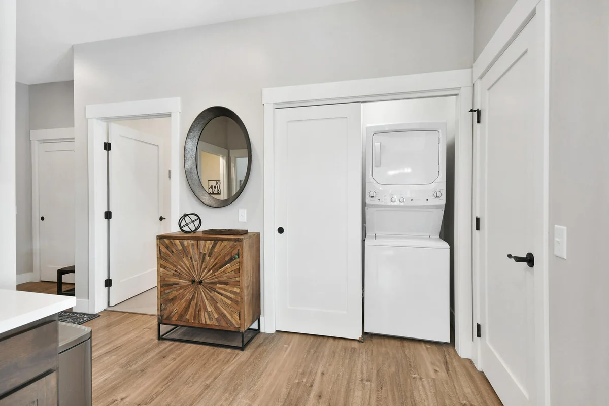 Hideaway Station Loft 101 #18