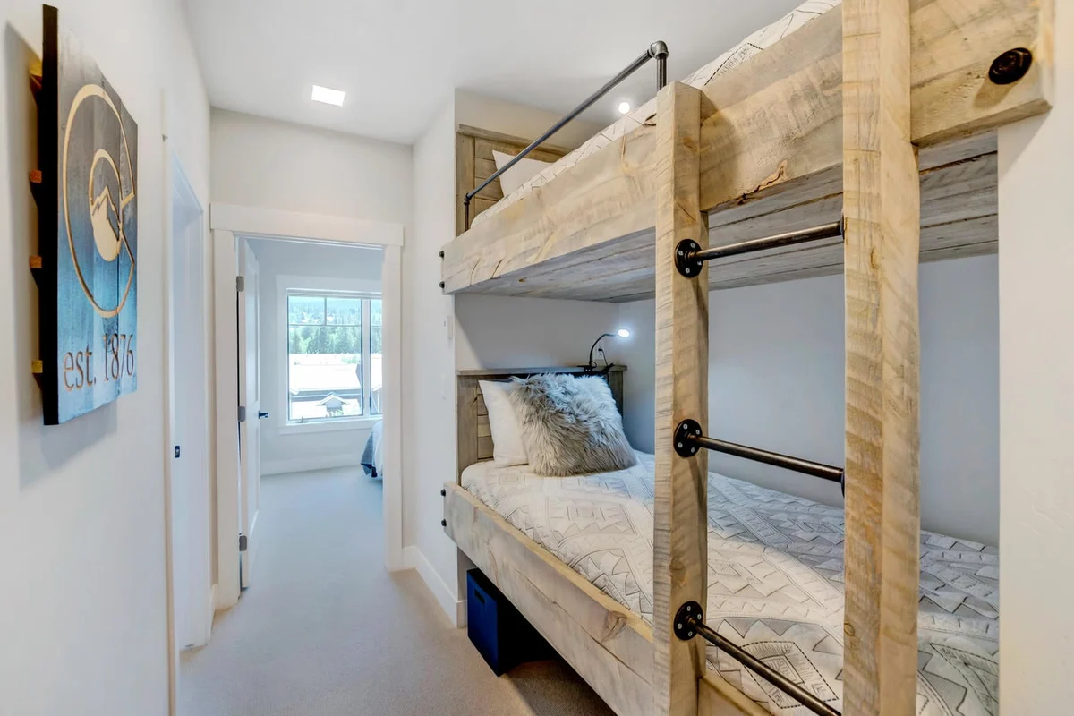 Hideaway Station Loft 5 #6