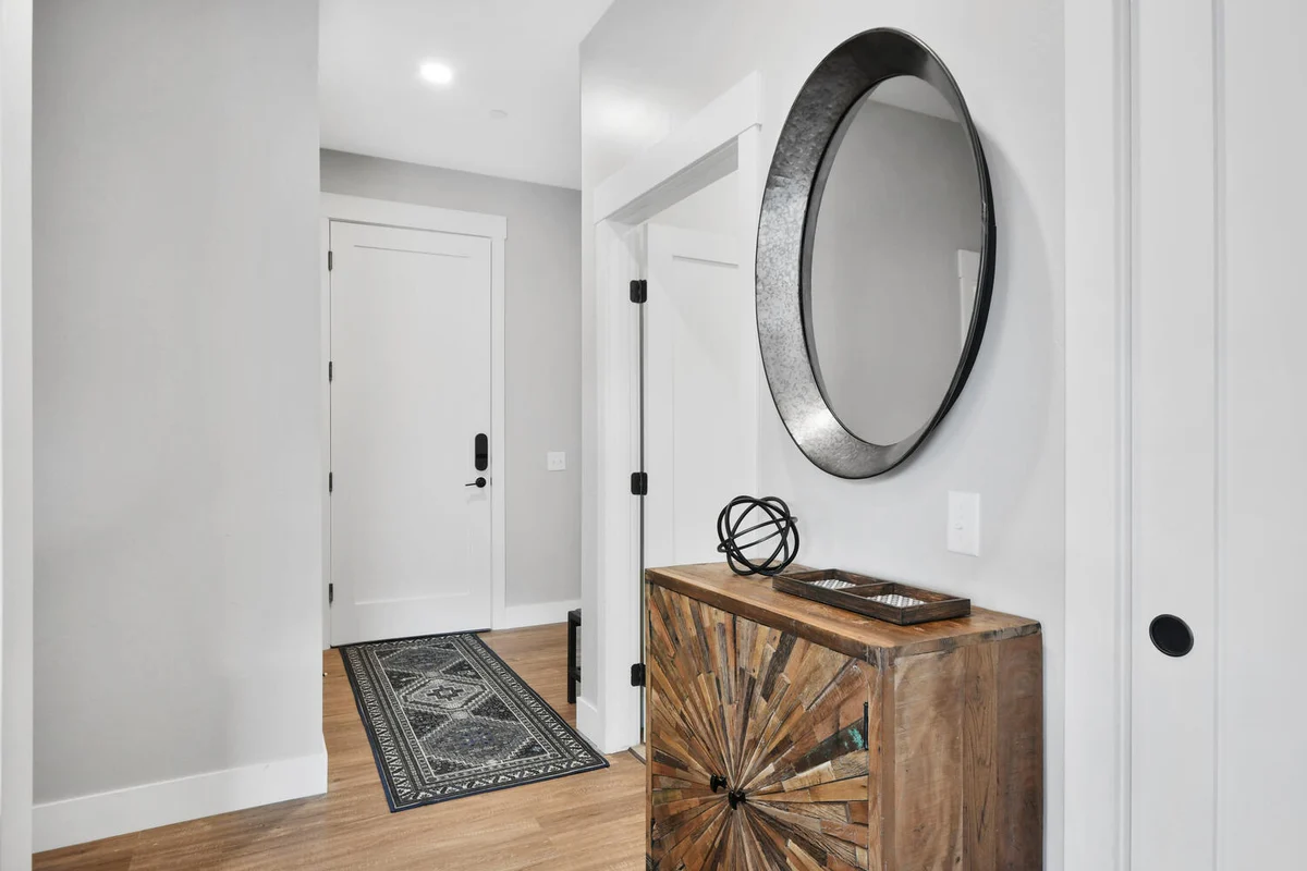 Hideaway Station Loft 101 #6