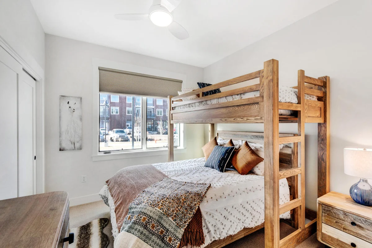 Hideaway Station Loft 101 #5