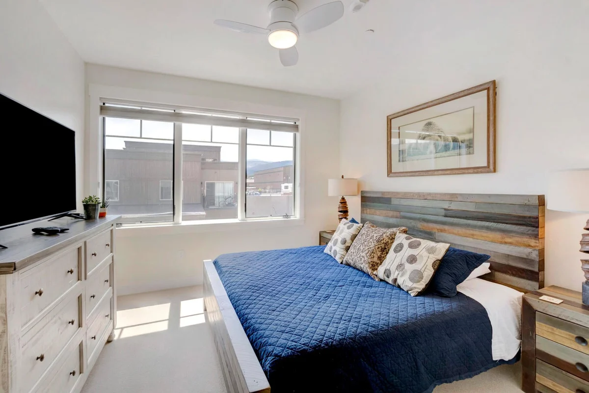 Hideaway Station Loft 208 #15
