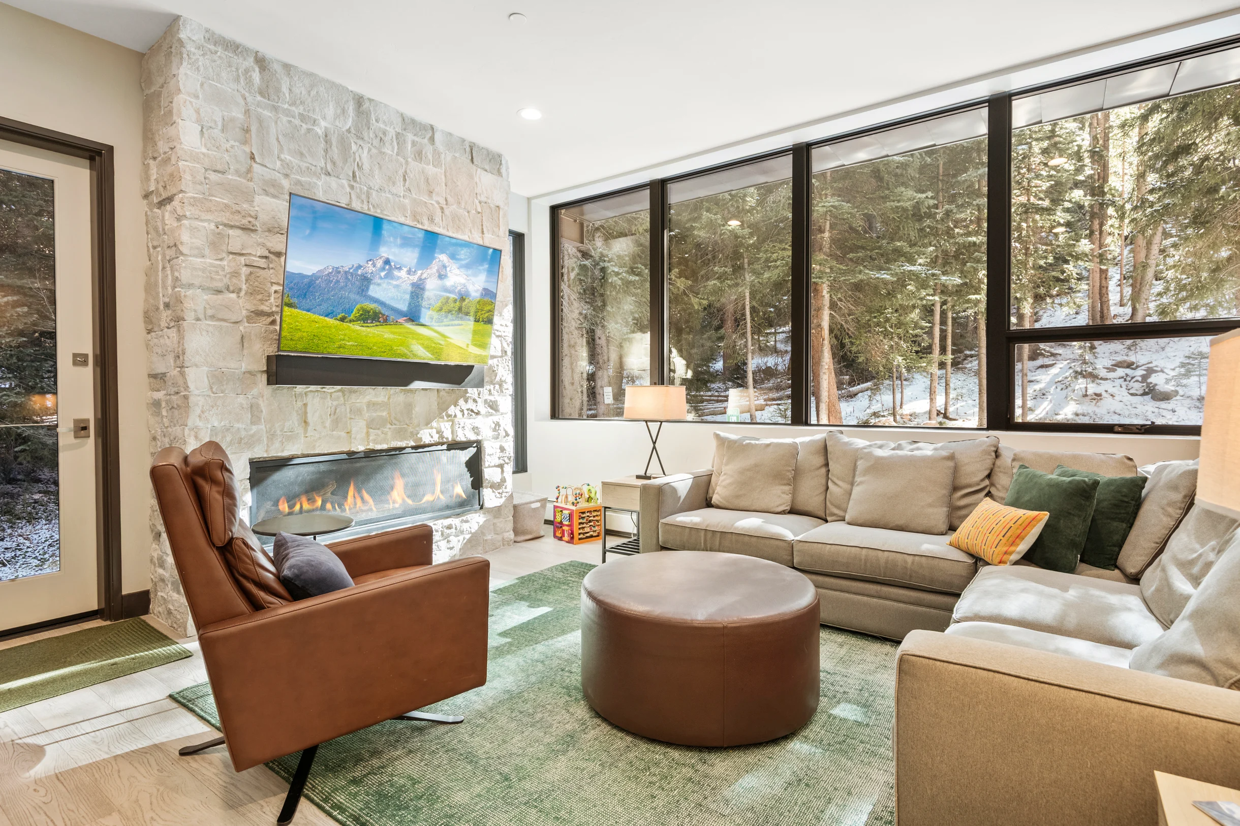 Chill Ski In/Out Condo 103 #14