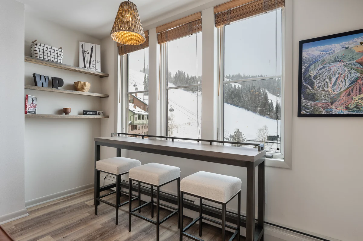 Zephyr Ski In/Out Condo 2507 #7