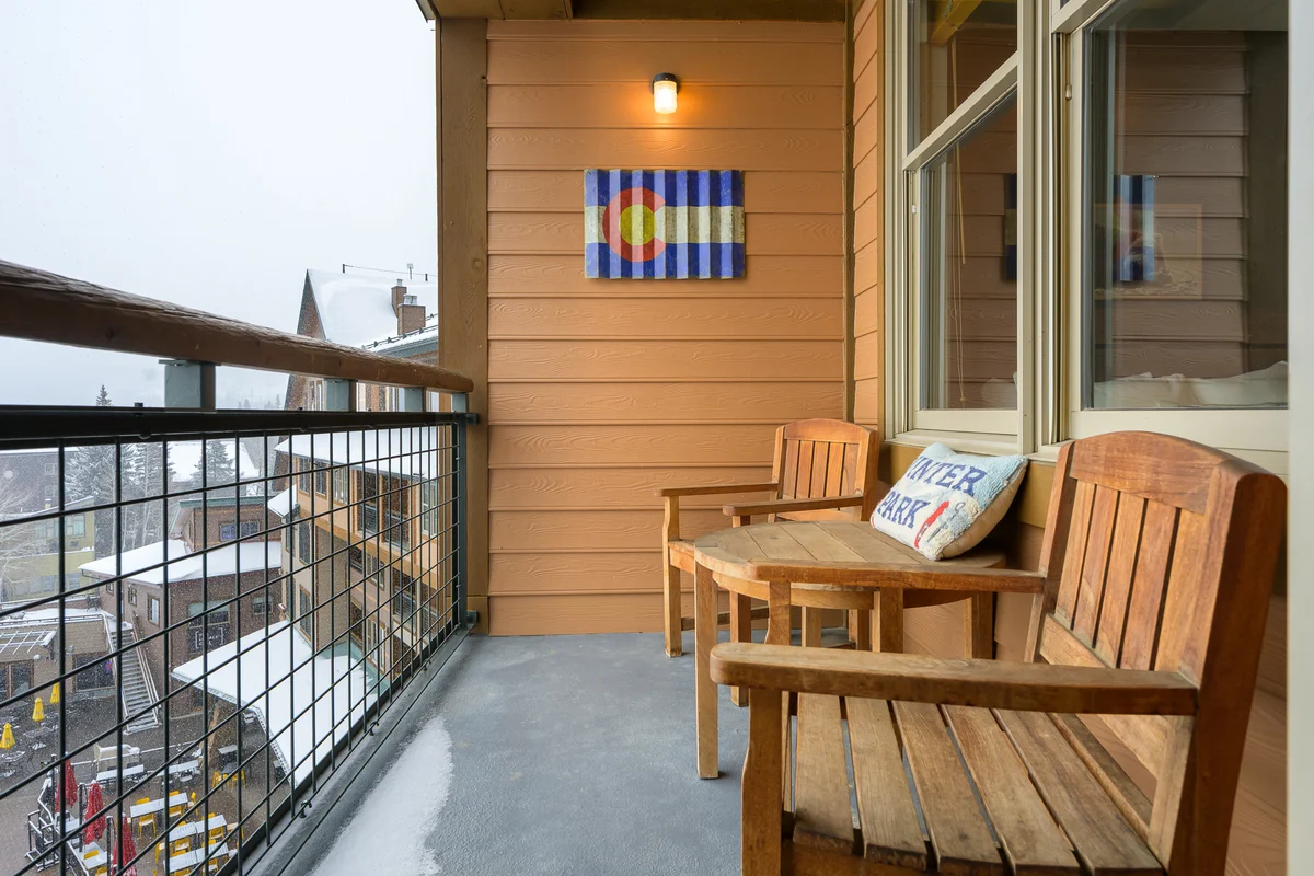 Zephyr Ski In/Out Condo 2507 #2