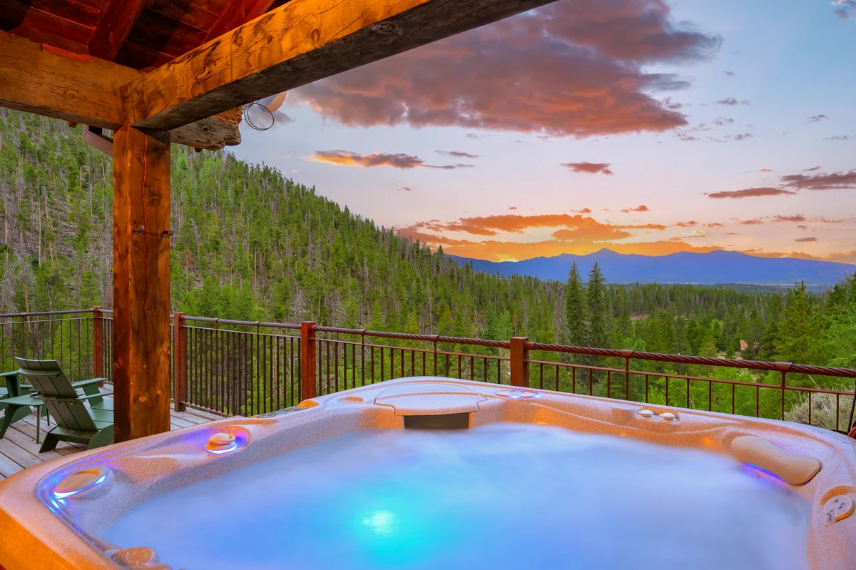 Cliff Side Mountain Chalet #7