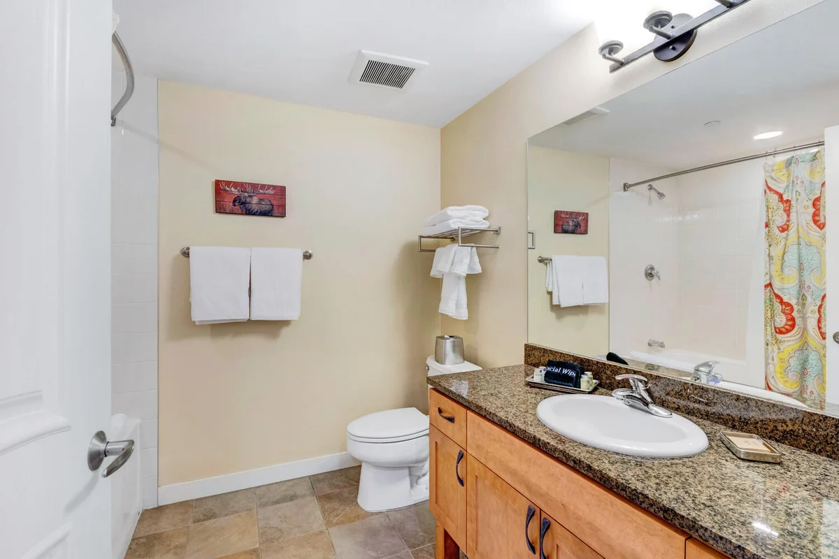 Founders Pointe Ski In/Out Condo 4574 #14