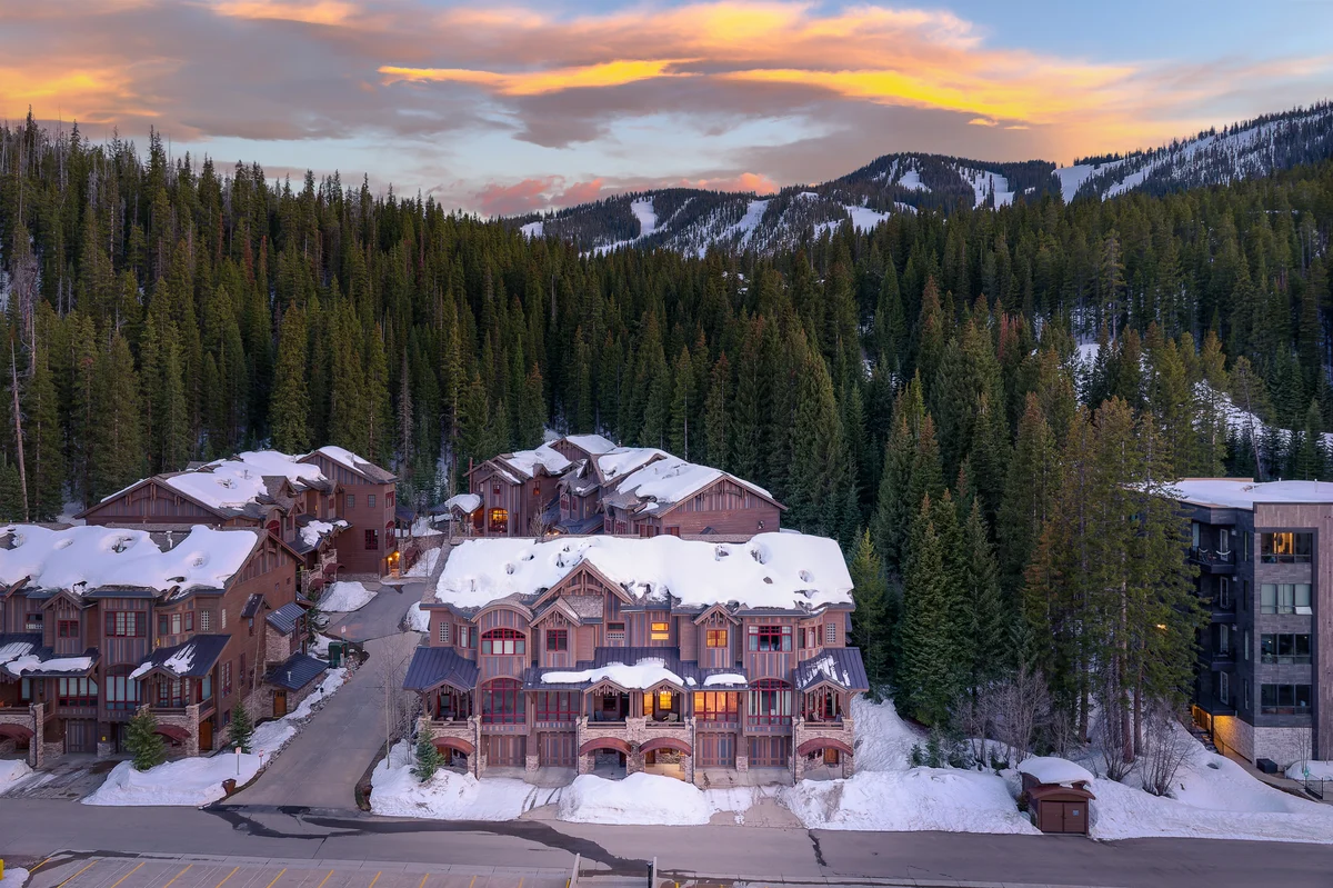 Basecamp Ski In/Out Villa 452 #13