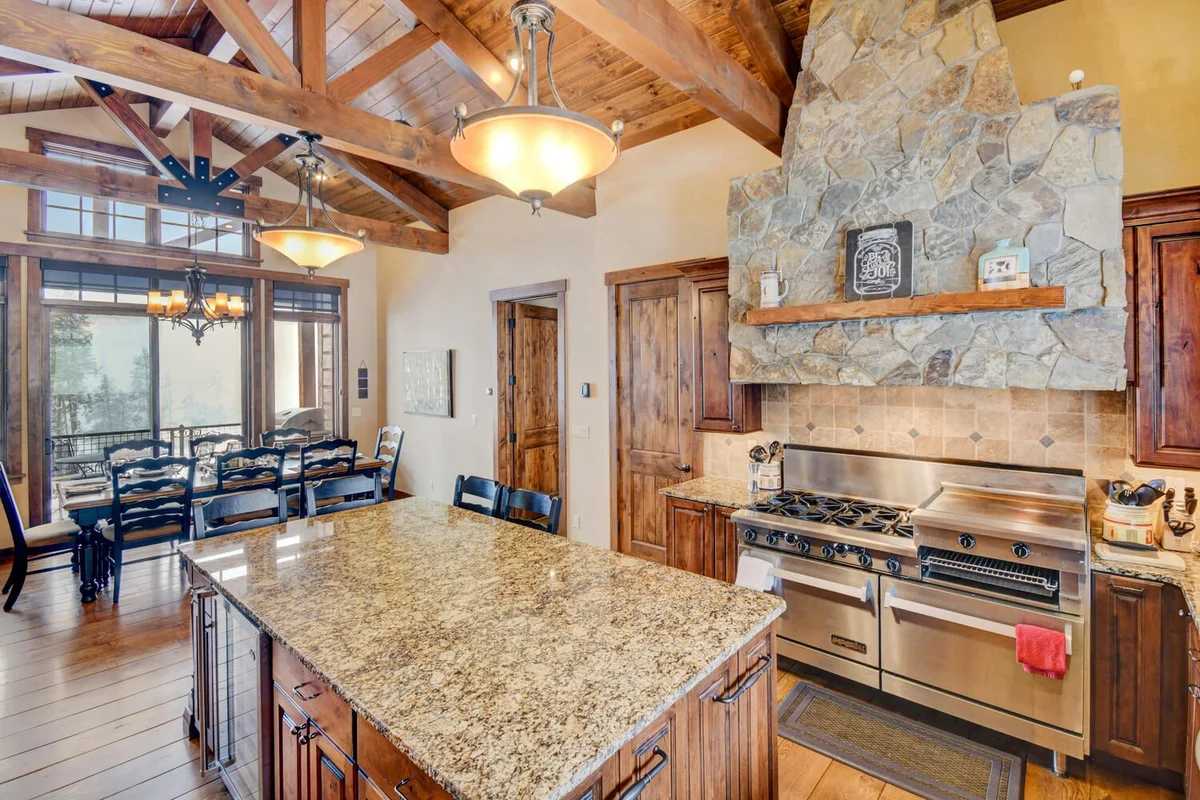 Timber Top Lodge Home #26