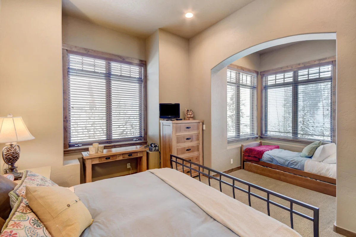 Timber Top Lodge Home #18