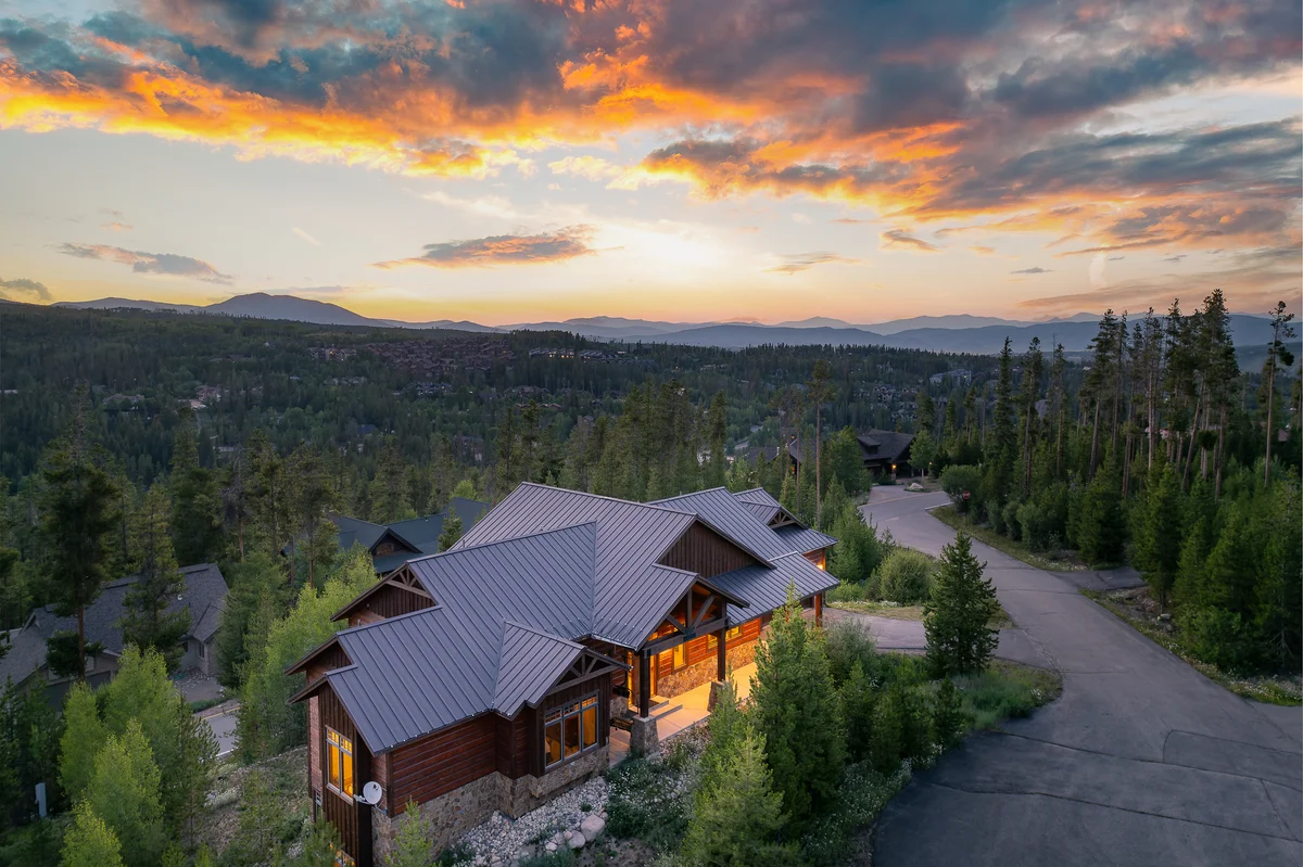 Timber Top Lodge Home #8