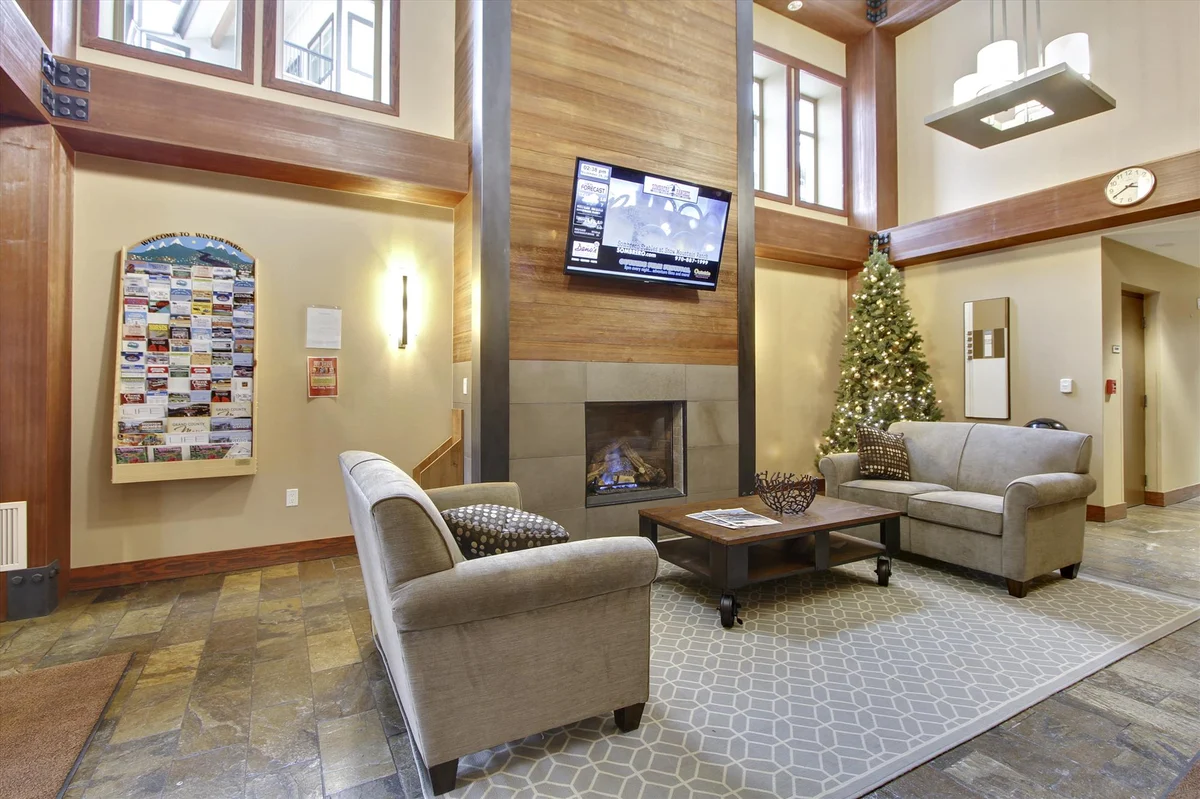 Founders Pointe Ski In/Out Condo 4454 #11
