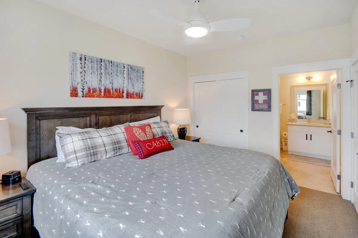 Hideaway Station Loft 16 #6