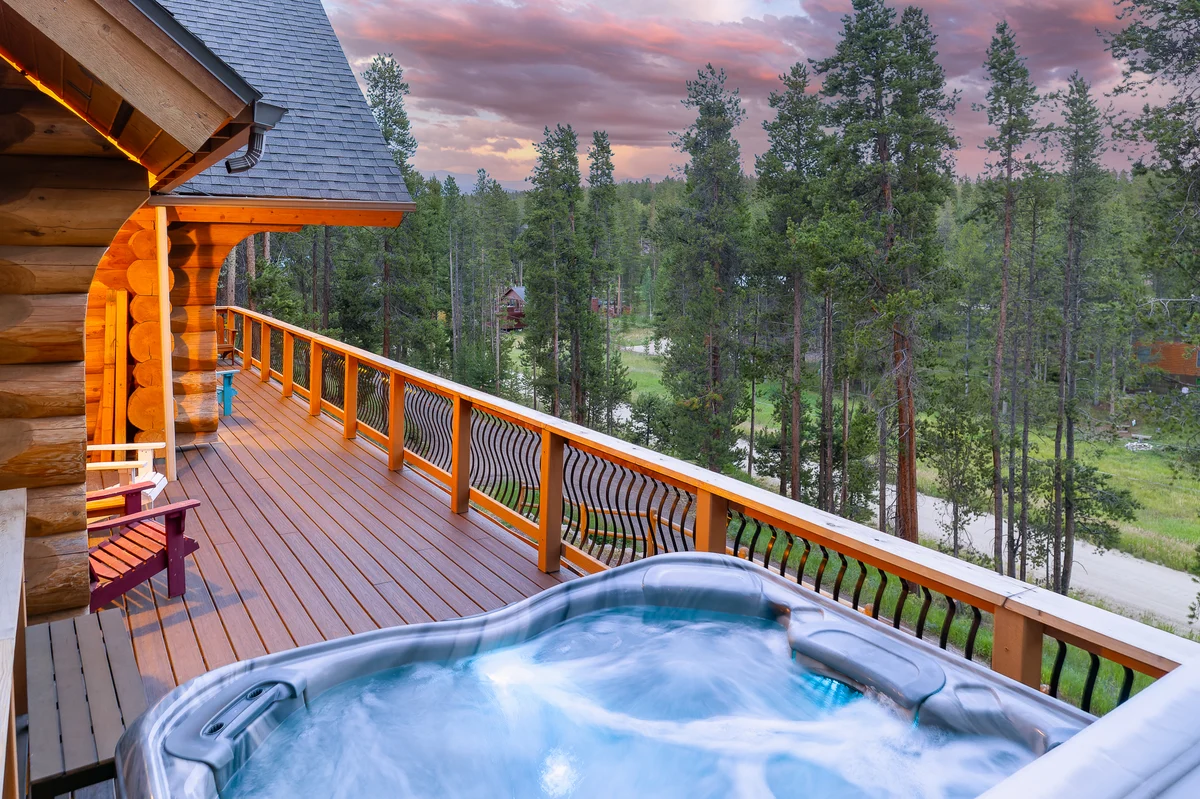 Mountain View Log Home #7