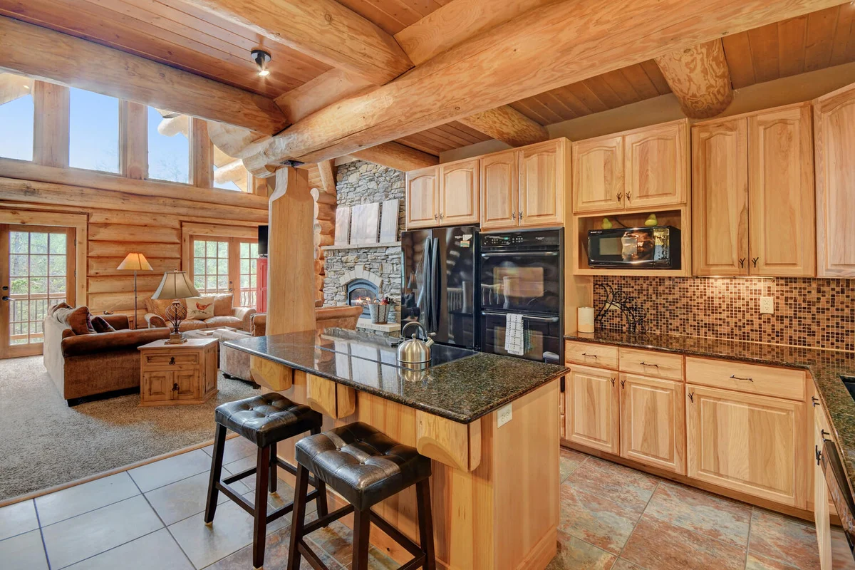 Mountain View Log Home #3