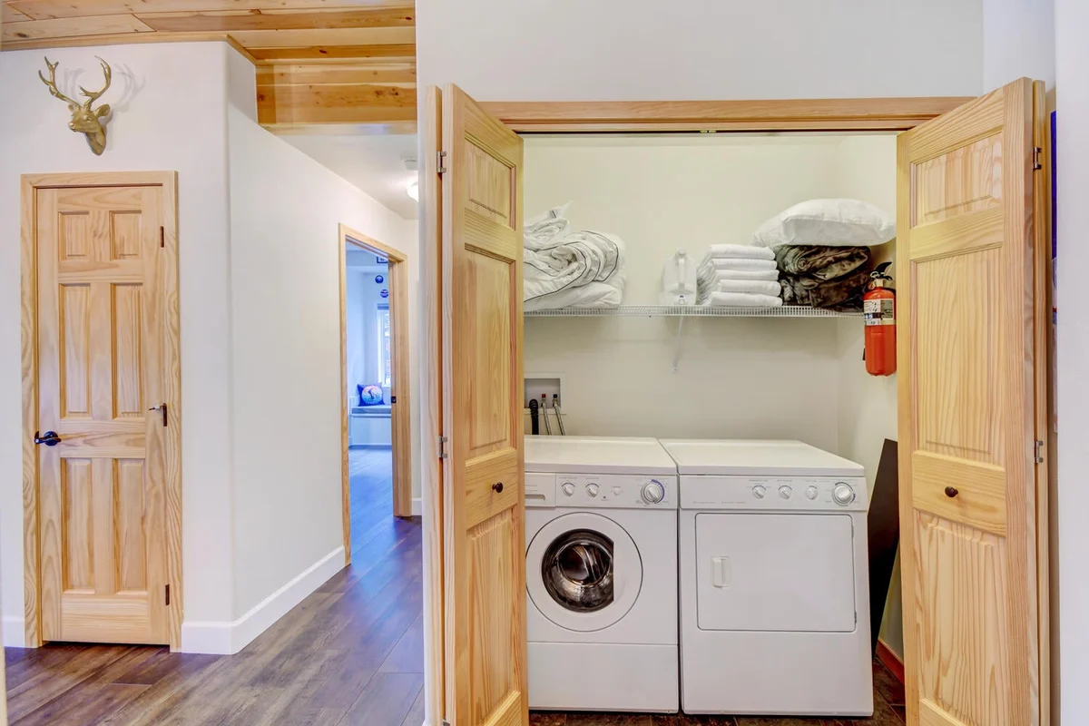 Slopeside Village Chalet 97A #26