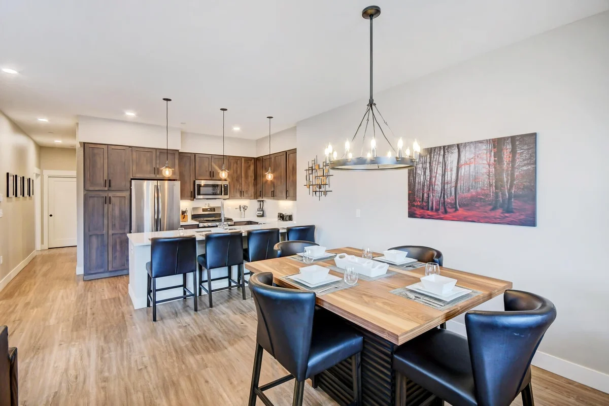 Hideaway Station Loft 103 #19