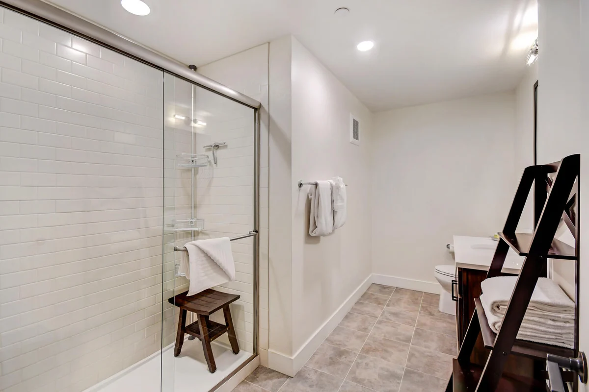 Hideaway Station Loft 103 #16