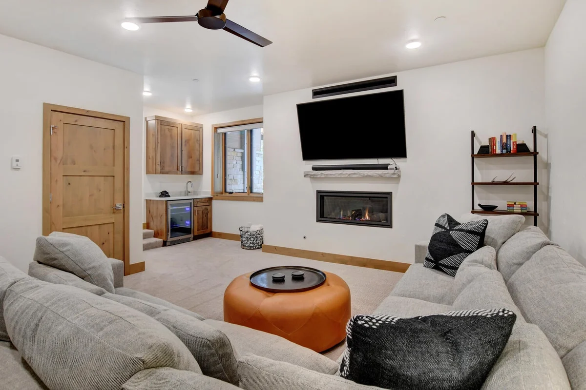 Lakota Reserve Villa 403 #9