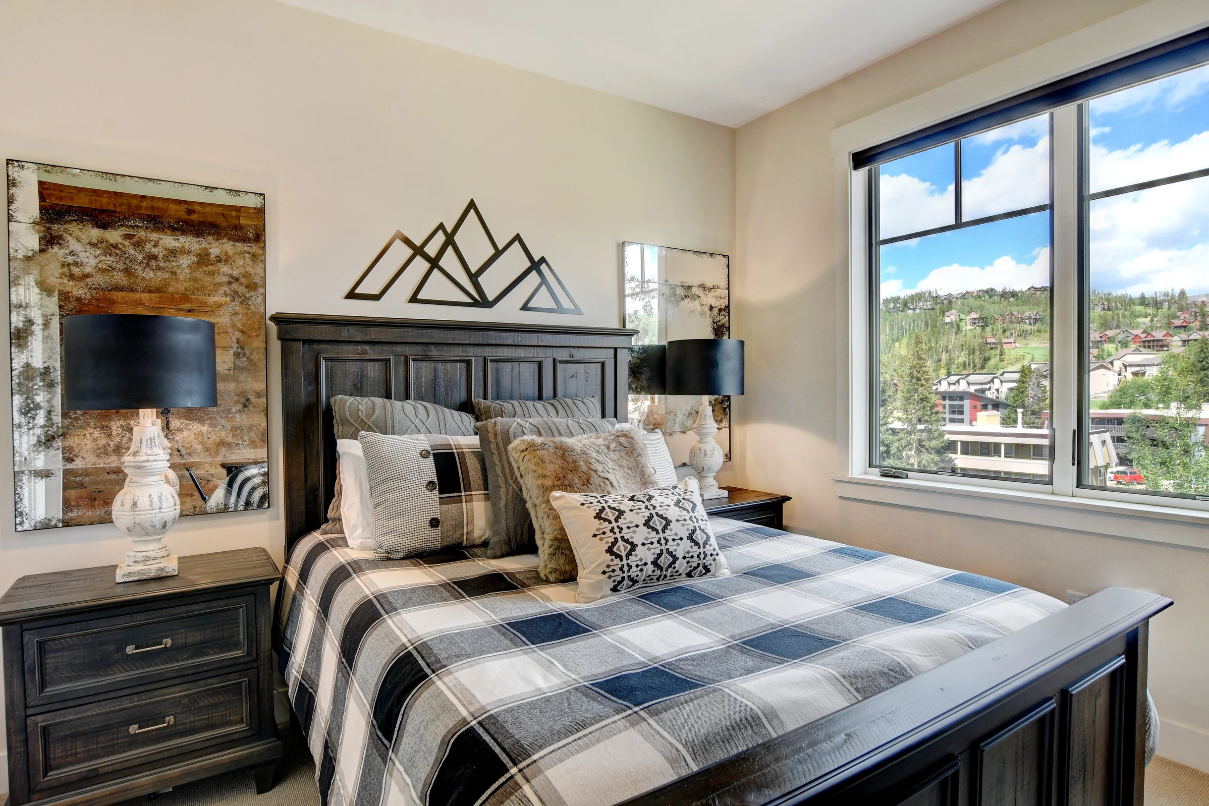 Hideaway Station Loft 307 #21