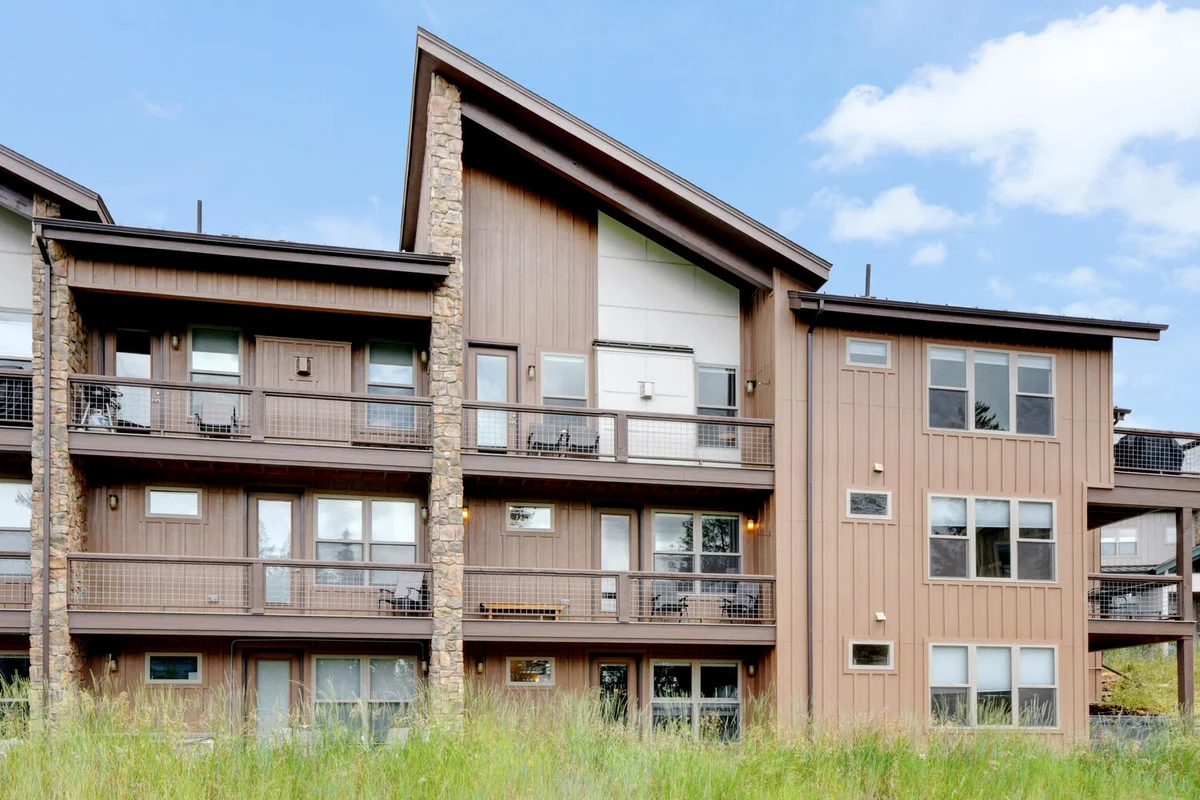 Rendezvous Mountain Chalet 105 #18