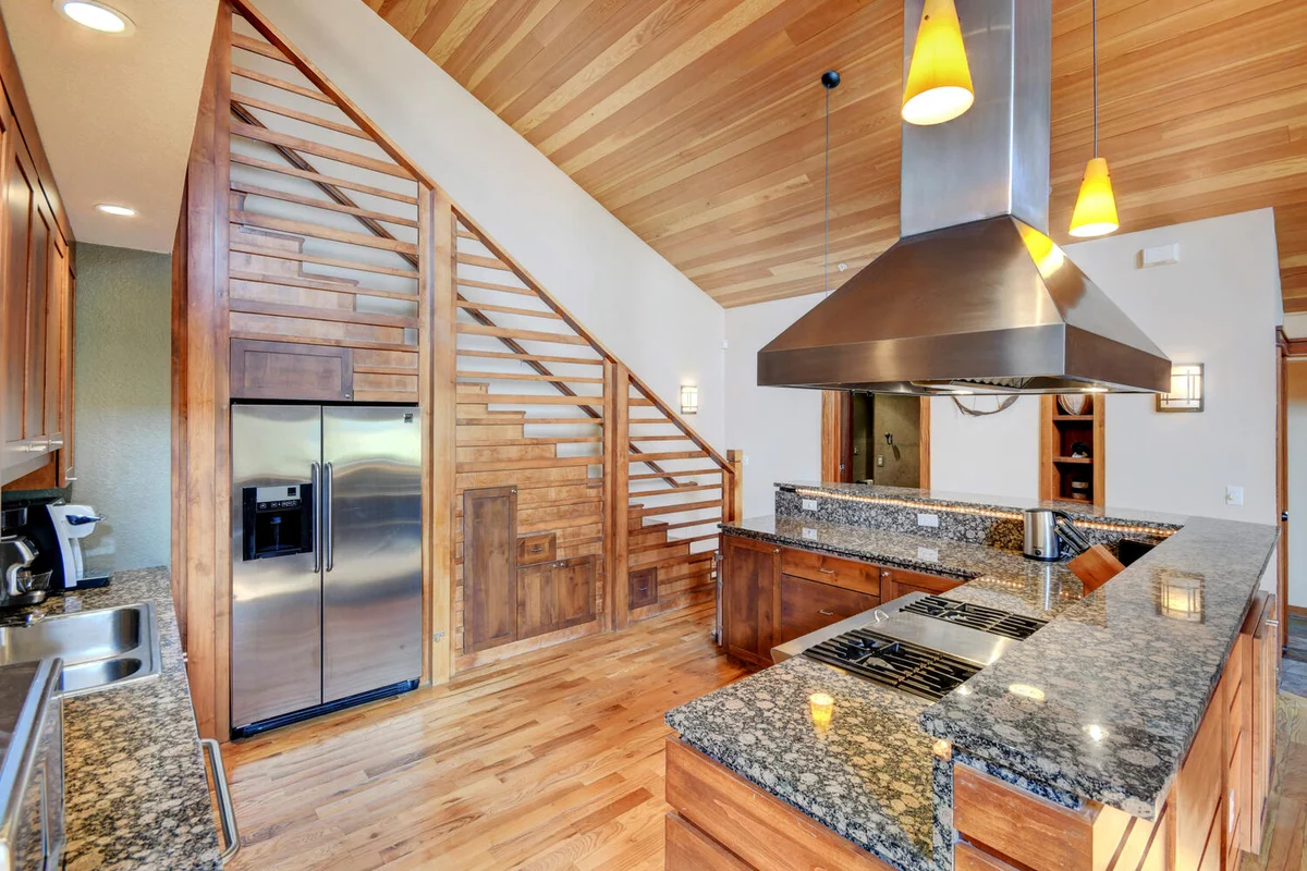 Ponderosa Penthouse P2 #2