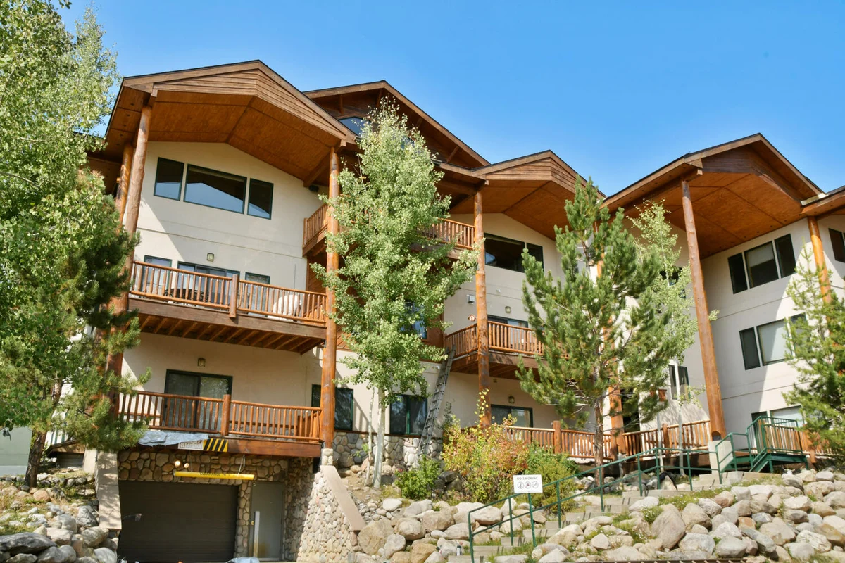 Ponderosa Penthouse P2 #28