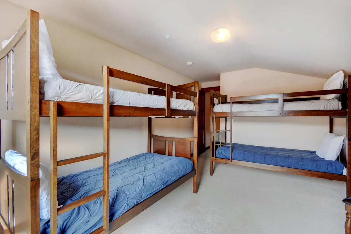 Ponderosa Penthouse P2 #25