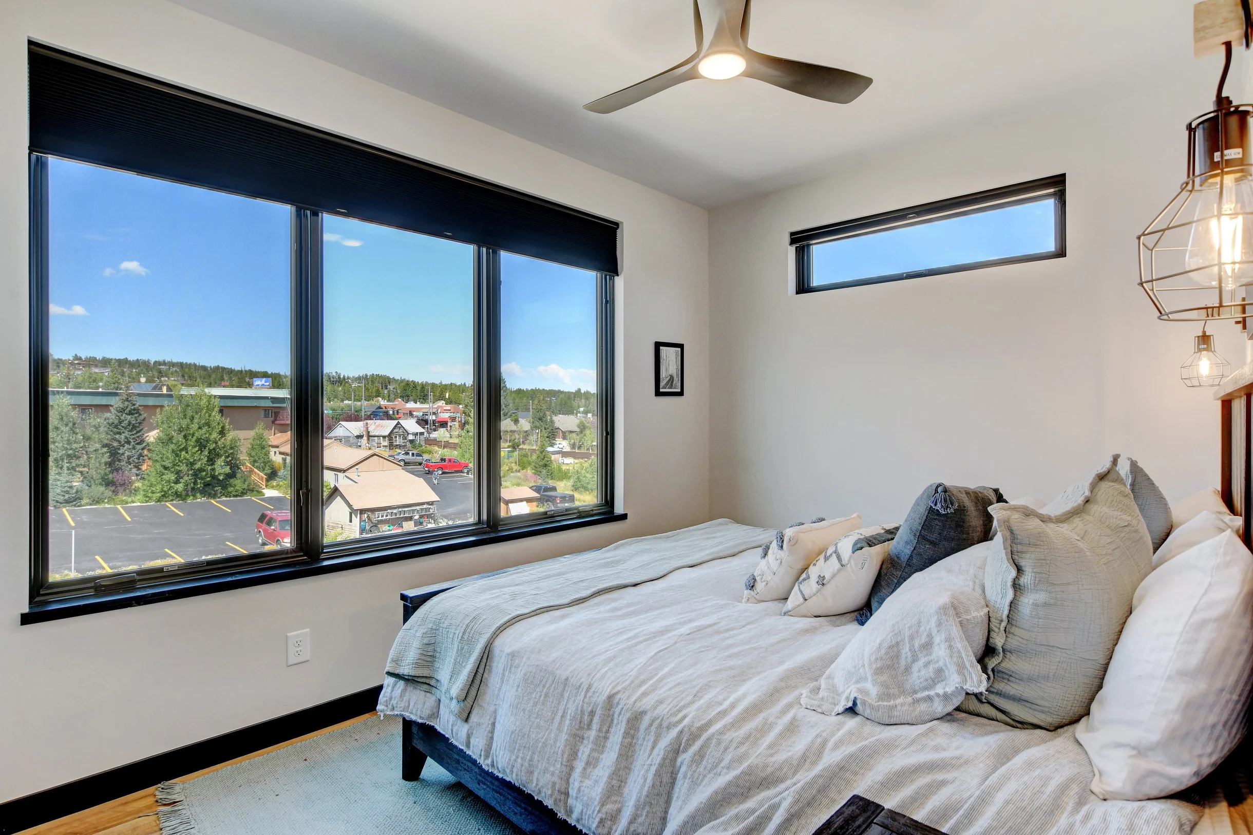 Row Roof Top Loft 49 #47