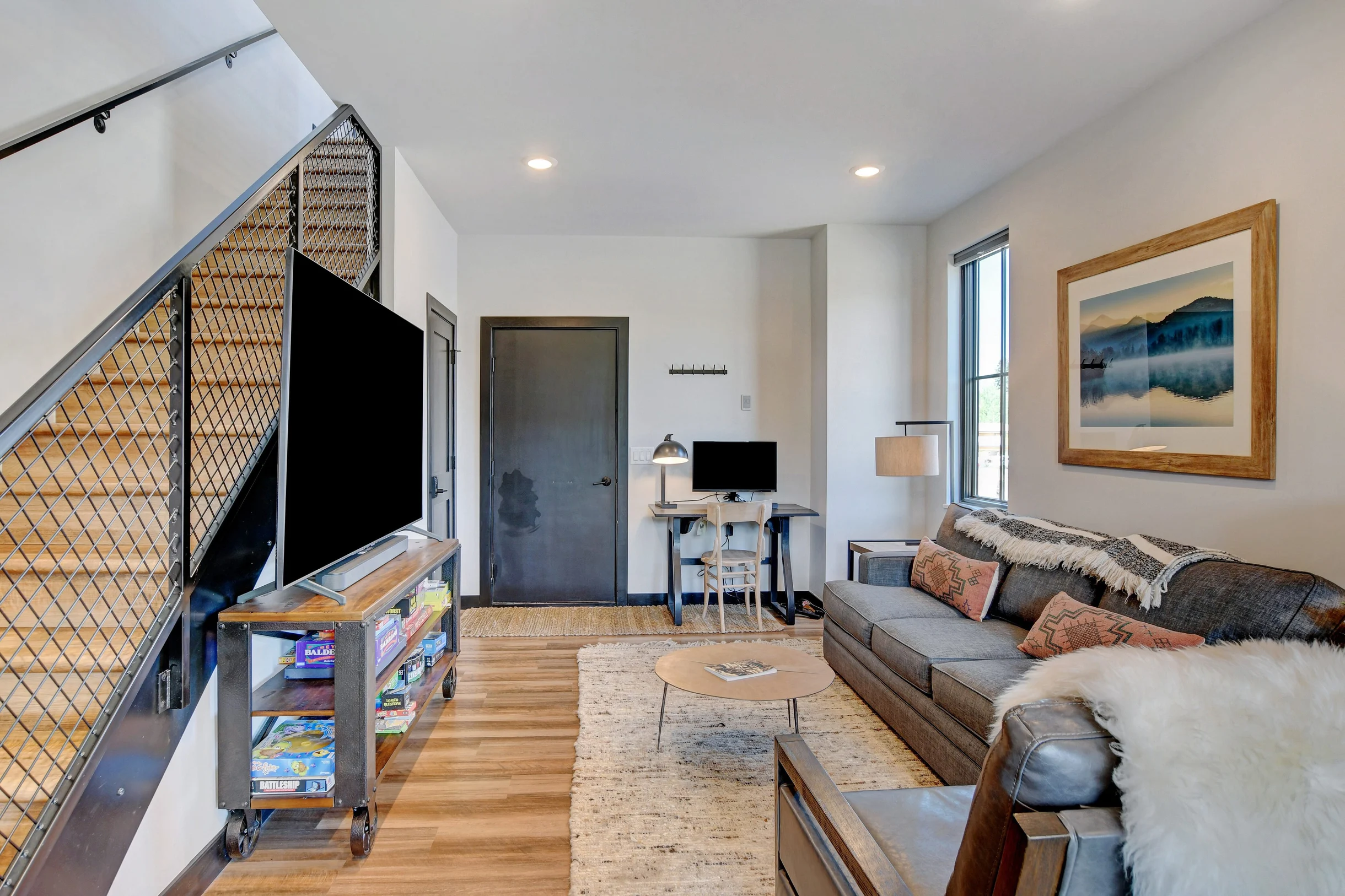 Row Roof Top Loft 49 #56
