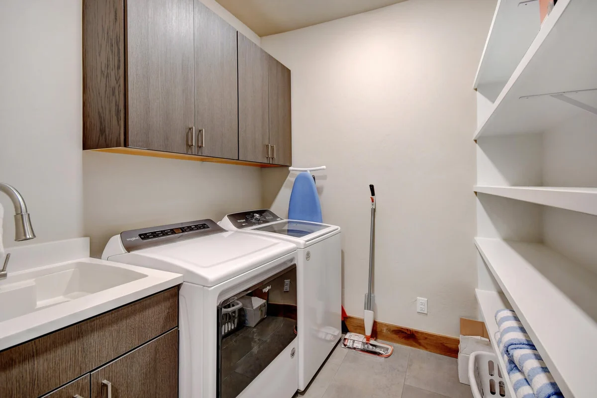 Lakota Reserve Villa 401 #100