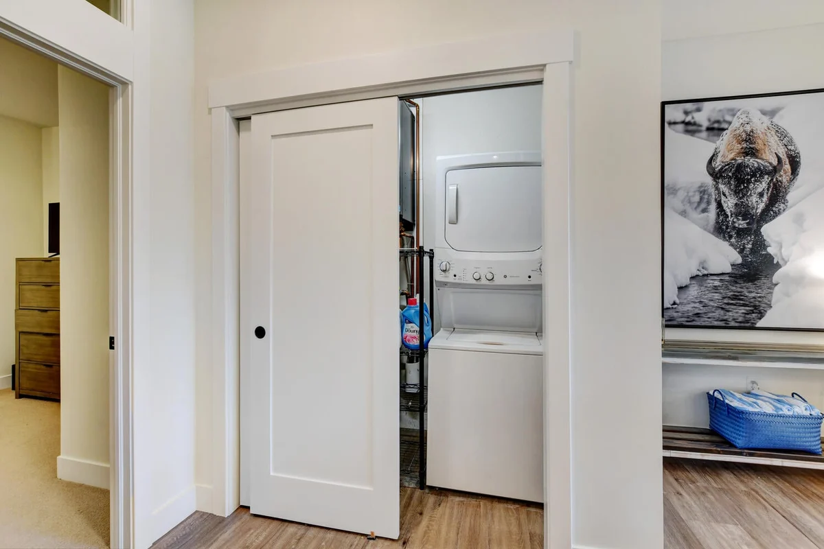 Hideaway Station Loft 206 #14
