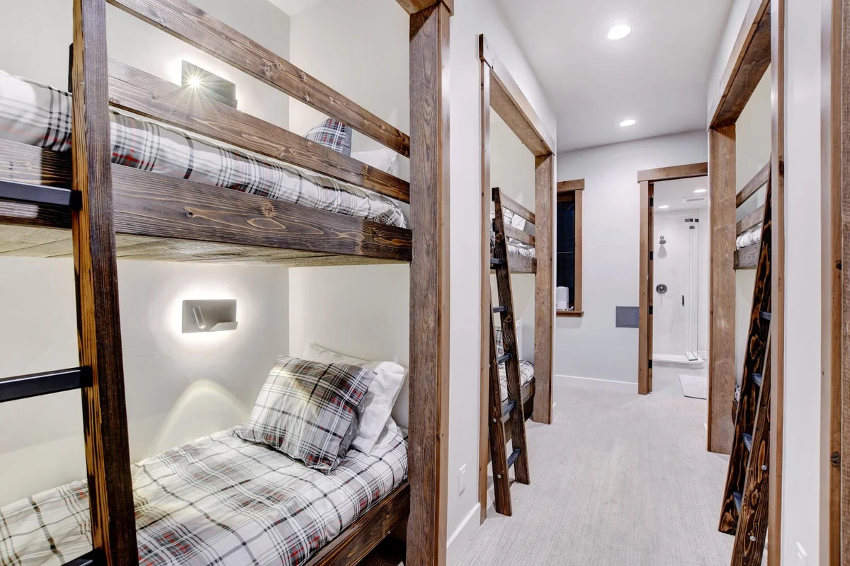Bridgers Cache Ski In/Out Chalet 277 #83