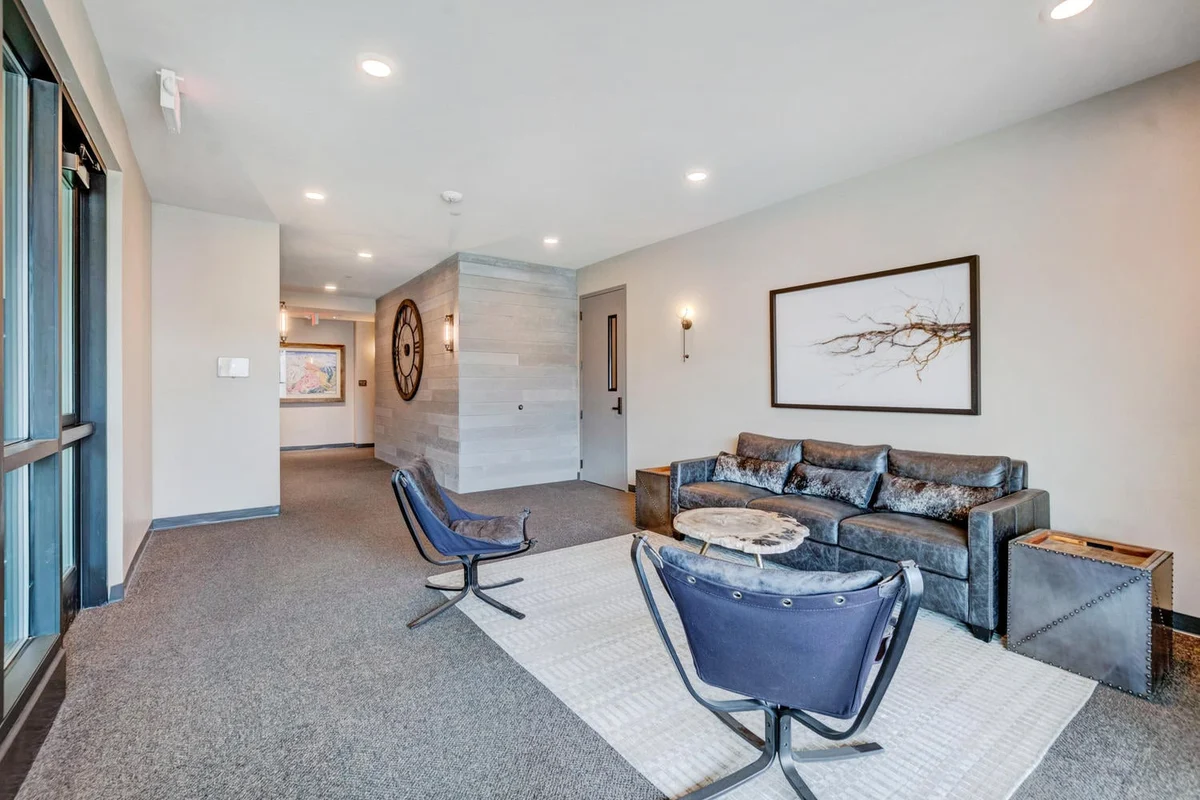 Hideaway Station Loft 106 #108